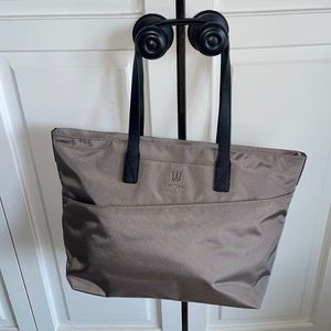 Travelpro grey/silver executive tote travel bag